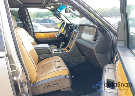 2011 Lincoln Navigator from USA, damaged, VIN 5LMJJ2J55BEJ09415